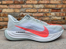 Load image into Gallery viewer, Nike W Pegasus Plus