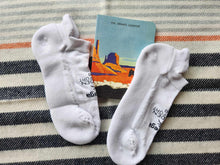 Load image into Gallery viewer, Balega Hidden Comfort White