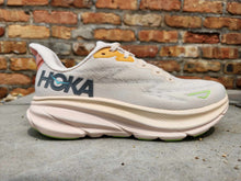 Load image into Gallery viewer, Hoka W Clifton 9