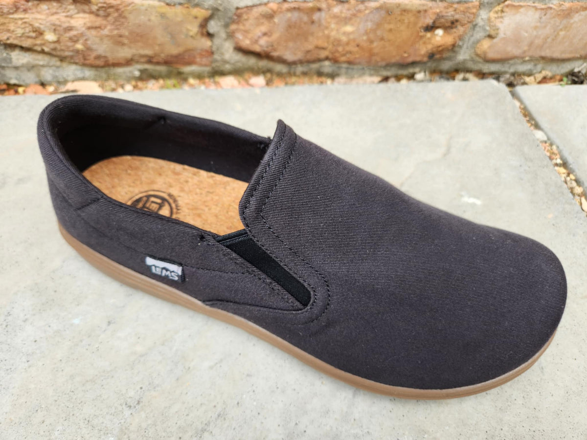 【新品】que shoes plain／M ブラウン Z20 - 5k - 10k road racing – VimaziRun