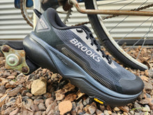 Load image into Gallery viewer, Brooks W Cascadia 20 GtX