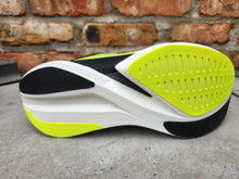 Load image into Gallery viewer, Saucony Endorphin Elite 2
