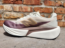 Load image into Gallery viewer, New Balance W FuelCell Rebel v5