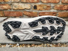 Load image into Gallery viewer, Hoka W Challenger 8