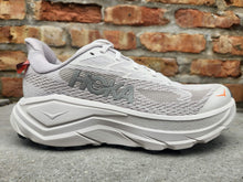 Load image into Gallery viewer, Hoka W Challenger 8