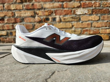 Load image into Gallery viewer, New Balance M FuelCell Rebel v5