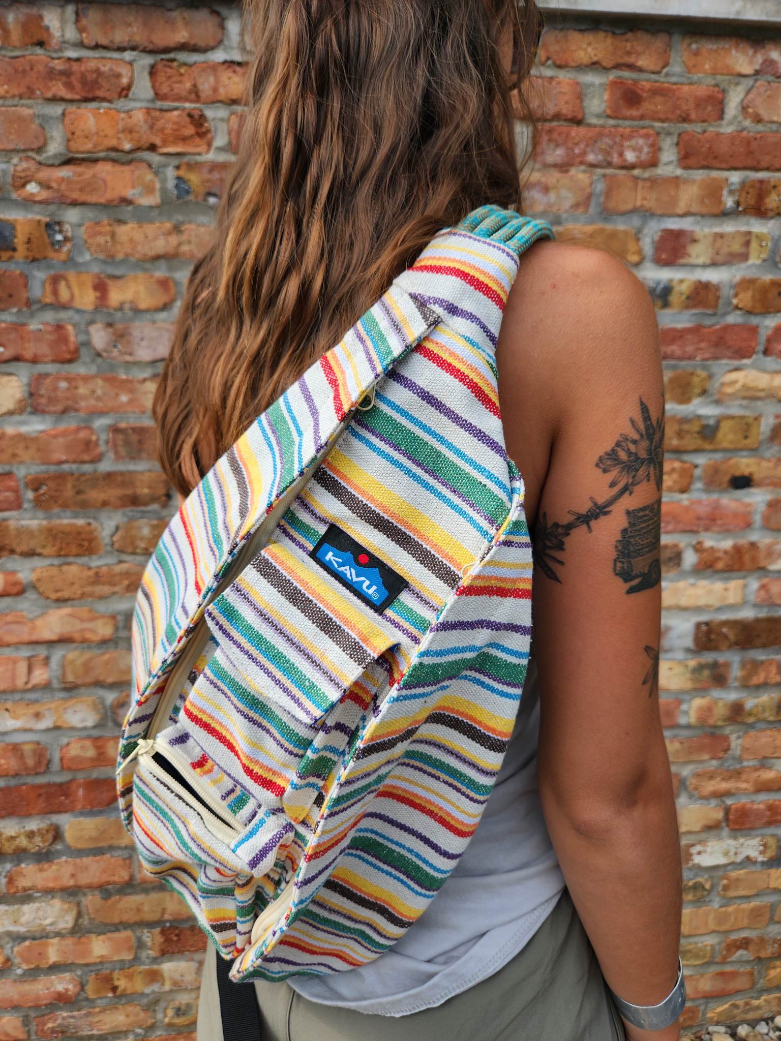 Kavu Interwoven Rope Bag Prism Stripe1