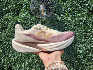 New Balance W FuelCell Rebel v5
