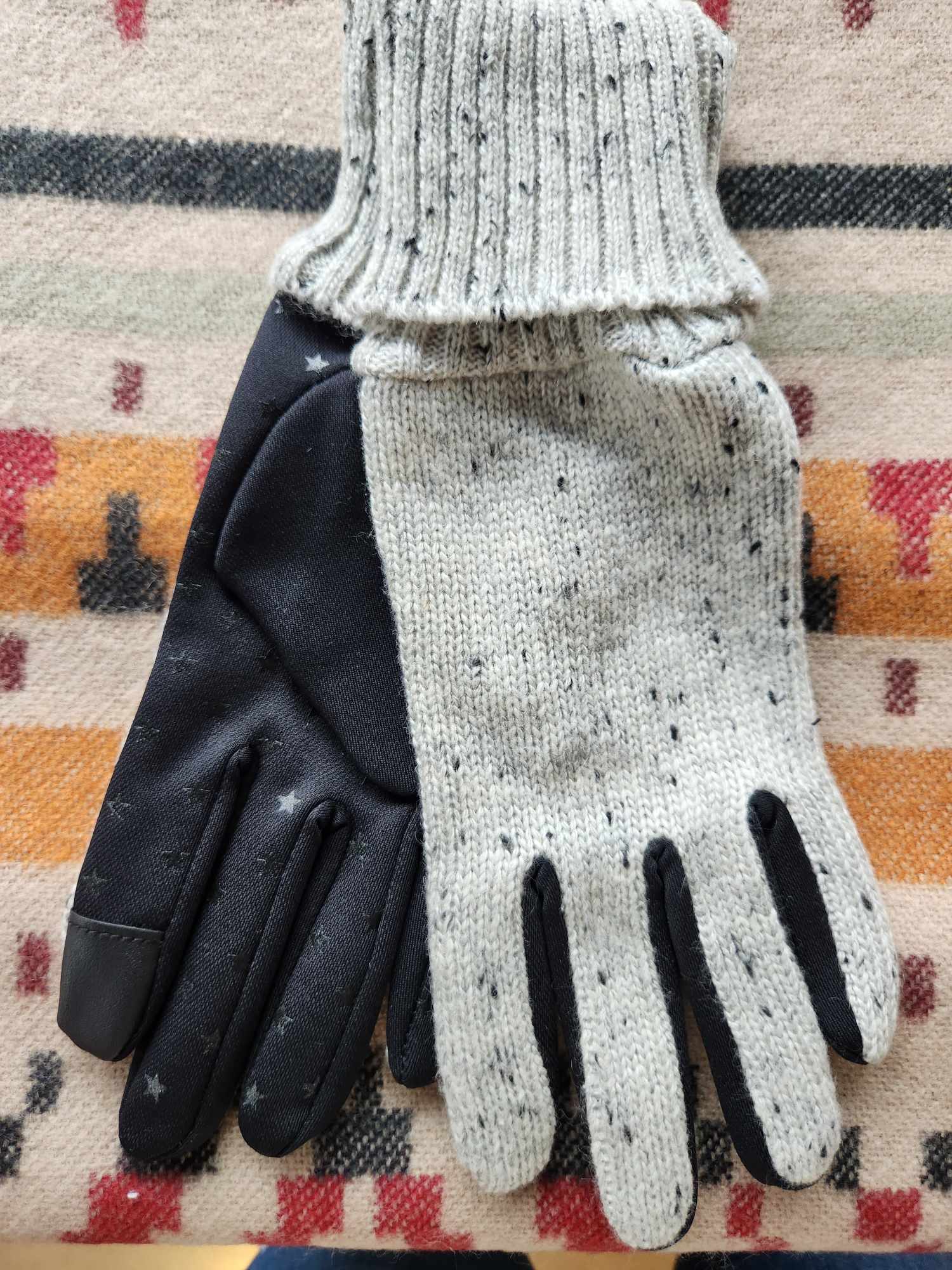 Pisil Alex Gloves – Dnaplainfield