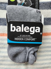 Load image into Gallery viewer, Balega Hidden Comfort Charcoal