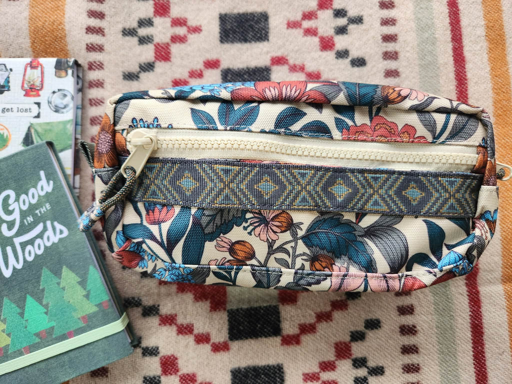 Kavu Out Pouch