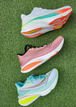 Load image into Gallery viewer, Saucony W Endorphin Azura