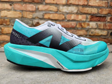 Load image into Gallery viewer, New Balance W FuelCell Rebel v4