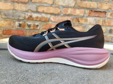 Load image into Gallery viewer, Asics W Cumulus 28