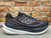Load image into Gallery viewer, New Balance W 1080 v 15