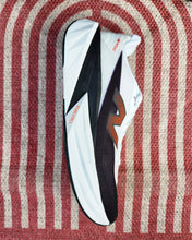 Load image into Gallery viewer, New Balance M FuelCell Rebel v5