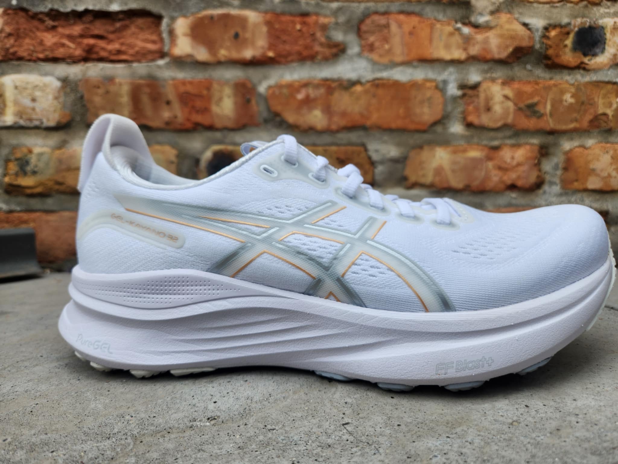 Asics W Kayano 32