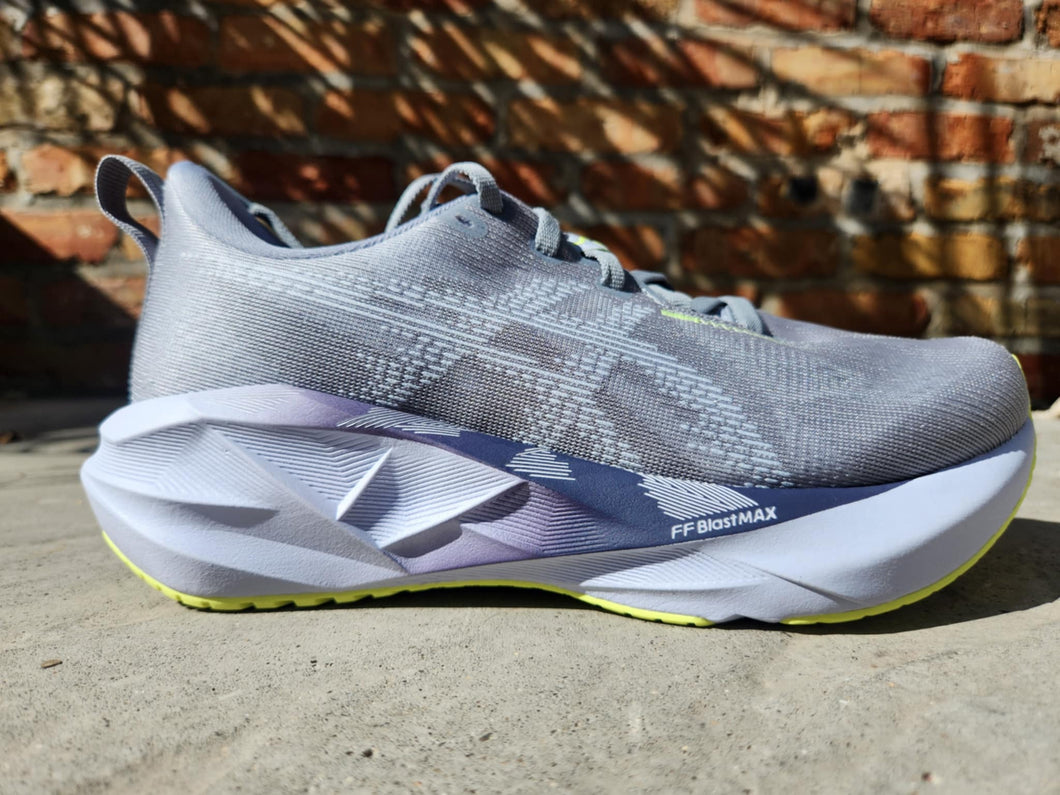 Asics W Novablast 5