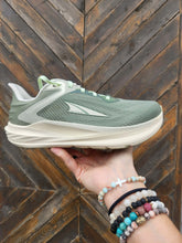 Load image into Gallery viewer, Altra W Torin 8