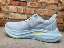 Load image into Gallery viewer, Saucony W Endorphin Speed 5
