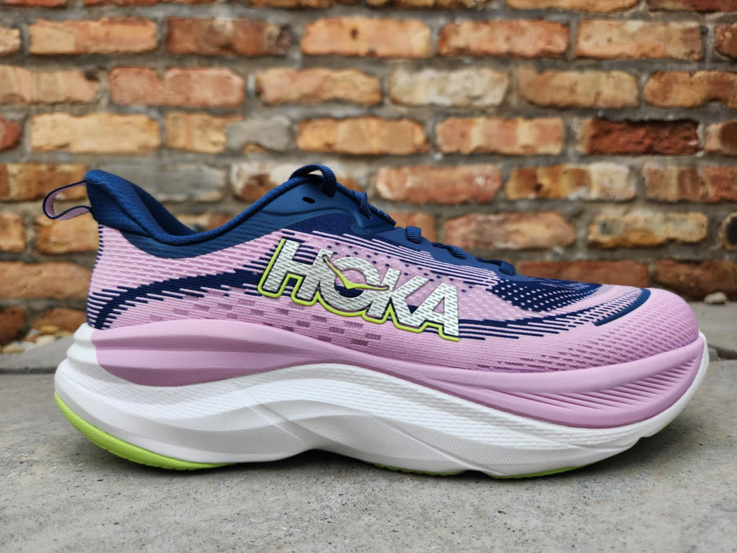 Hoka W Skyflow