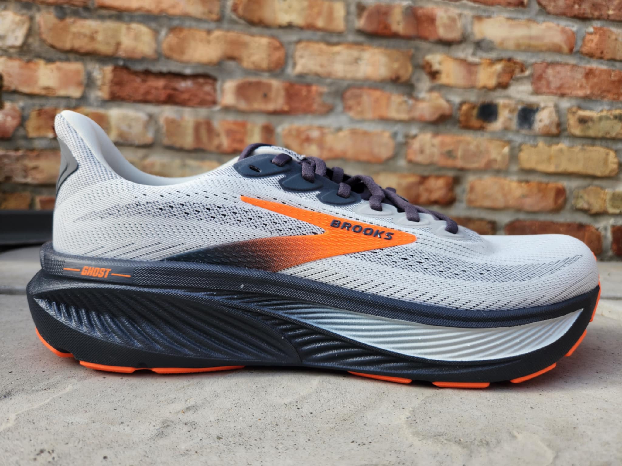 Brooks M Ghost 17 - Main Image