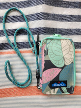 Load image into Gallery viewer, Kavu W Go Time