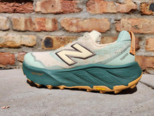 Load image into Gallery viewer, New Balance W  Hierro v9