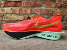 Load image into Gallery viewer, Nike M Zoomx Streakfly 2