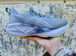 Asics W Novablast 5