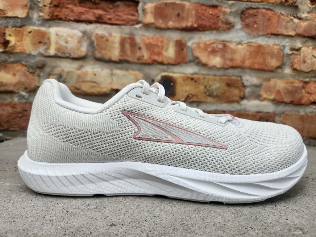 Altra W Escalante 4