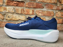 Load image into Gallery viewer, Brooks W Ghost MAx 3