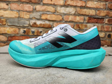 Load image into Gallery viewer, New Balance W FuelCell Rebel v4